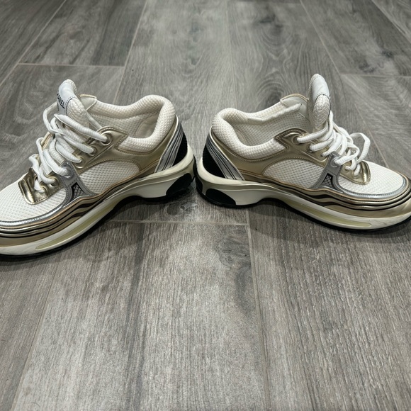 CHANEL White and Gold Sneaker - Picture 10 of 15